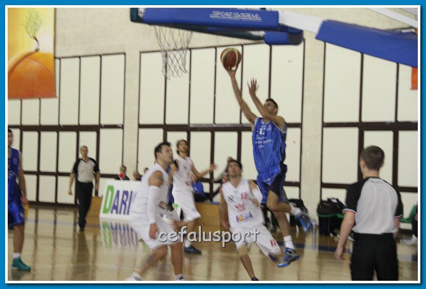 121223 Aquila 154_tn.jpg